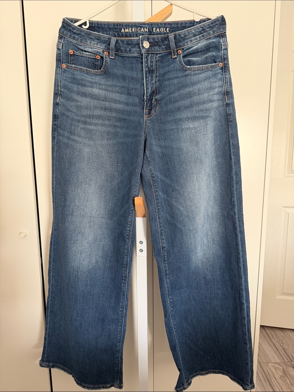 American Eagle Outfitters Women's Medium Blue Flare Jeans